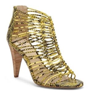 NWOT Vince Camuto Alsandra Yellow Snakeskin Print Caged Heel Sandals Size 10M